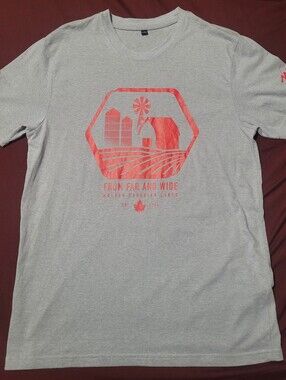 Molson Canadian Far & Wide Grey Graphic Tee Men's Large NWOT